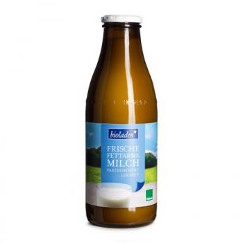 b*Fettarme Milch, Flasche 1,0 Liter